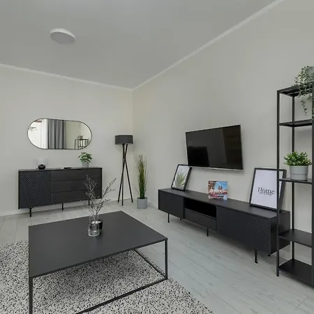 Office - 2-bedroom Corpo-stay In By Renters Apartment Krakow