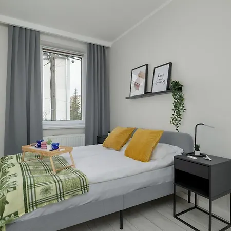 Office - 2-bedroom Corpo-stay In By Renters Krasków