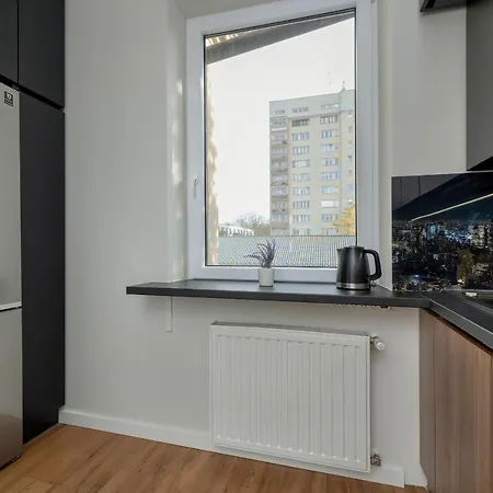 Office - 2-bedroom Corpo-stay In By Renters 아파트