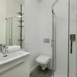 Appartement Office - 2-bedroom Corpo-stay In By Renters Krakau
