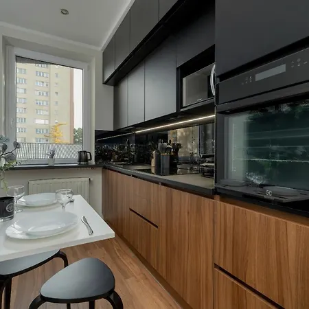 Office - 2-bedroom Corpo-stay In By Renters 公寓 克拉科夫